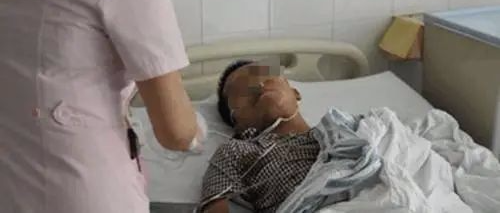 41岁男子平时不吸烟，查出肺癌，医生：这2个行为，早已把肺伤透了