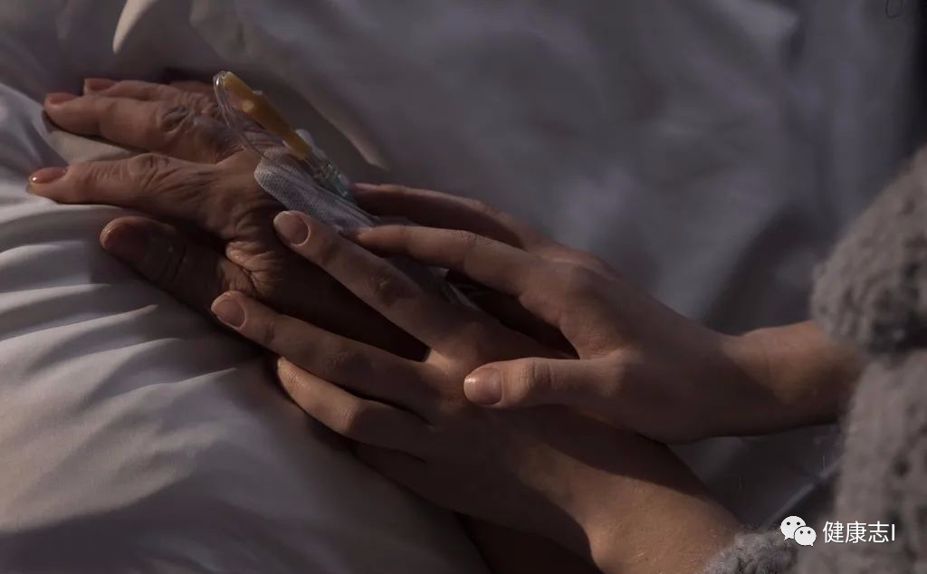 晚期癌症，子女们隐瞒病情、放弃治疗，怎么看？