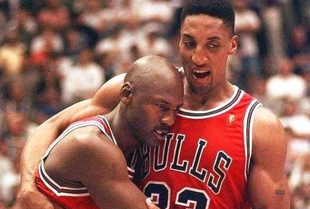 真香！皮蓬：生涯第17年还能带第3队夺冠 向詹皇脱帽敬礼