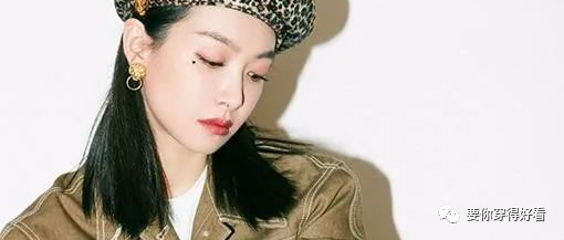 宋茜已经34岁，还穿“儿童衣”拍写真，出乎意料凹出巴掌腰