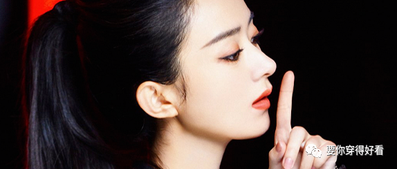 赵丽颖化浓妆拍大片，穿皮衣搭高马尾帅气飒爽，侧颜绝了