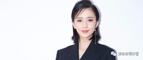 佟丽娅剪了短发霸气回归!陈思成可得小心点了!