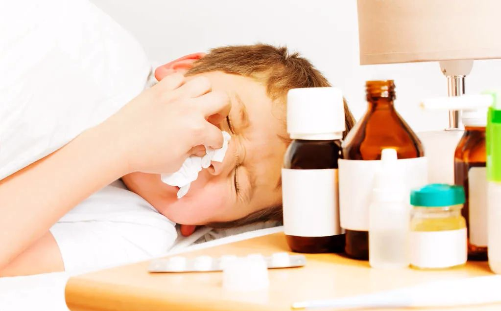 6岁男童查出胃癌，提醒：饭后出现这三种异常，最好去查一下！