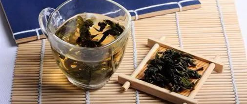 胃炎、胃溃疡很遭罪，每天喝水加1种树叶，养胃不复发