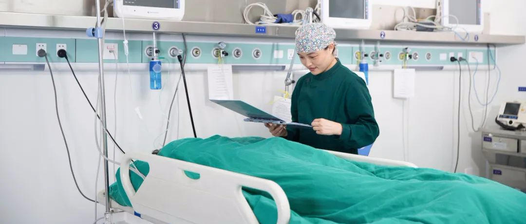 20岁少女频繁腹泻，查出肠癌晚期，医生：这类食物惹的祸