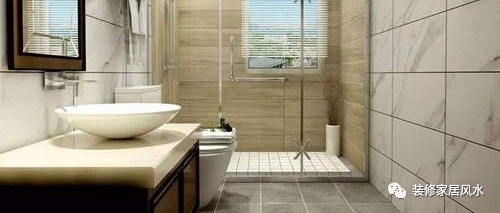 卫生间里万万不要出现这三种情况，聪明人都避开，关乎你的健康！