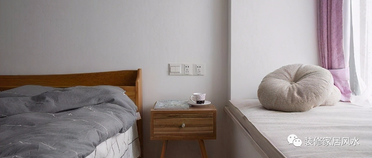 床头柜万万要这样摆放，等于给家里添财招好运，后悔入住才察觉