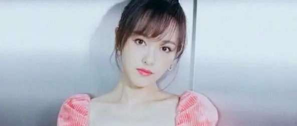 唐艺昕、杨蓉和唐嫣同框，终于明白身高的重要性