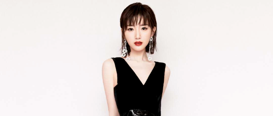 童瑶、江疏影和毛晓彤再度同台，同穿黑色礼服太惊艳，女团风十足