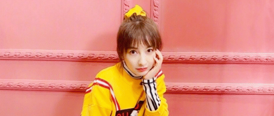 吴昕私服穿搭太抢眼，比起主持人，更像一个行走的“时尚教科书”