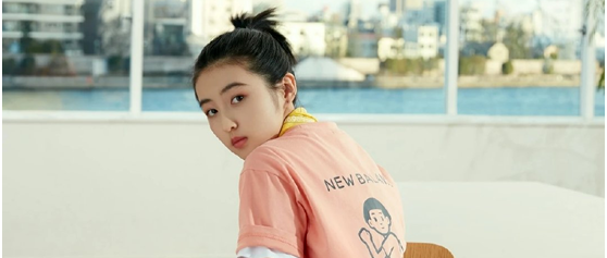 如何穿出青春活力，看邻家妹妹张子枫，手把手教你秒变运动女孩