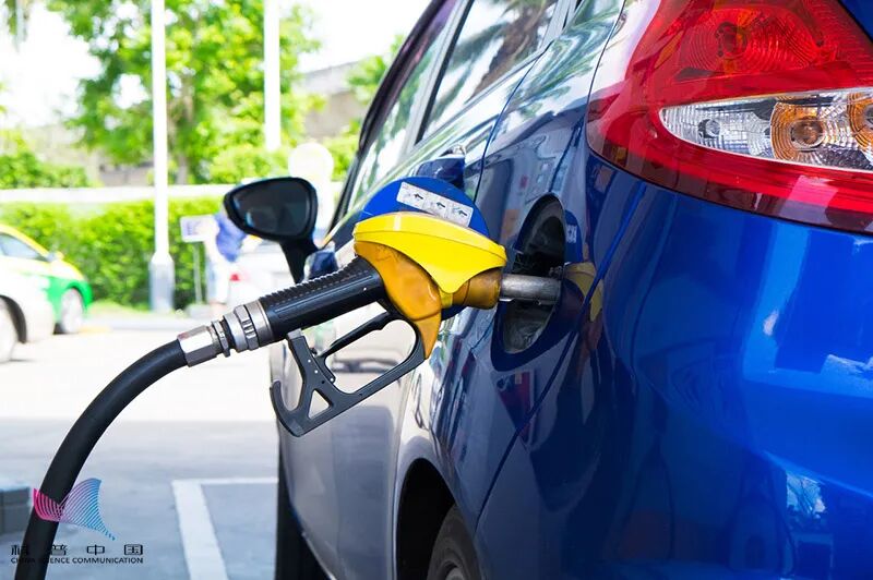 92、95、98号汽油有啥不一样？95比92更耐烧、还省钱？真相来了