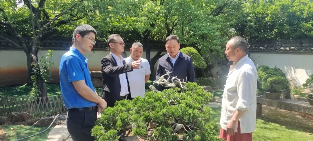 湖南省商务服务中心二级巡视员邹和阳一行到访商会和商会成员企业