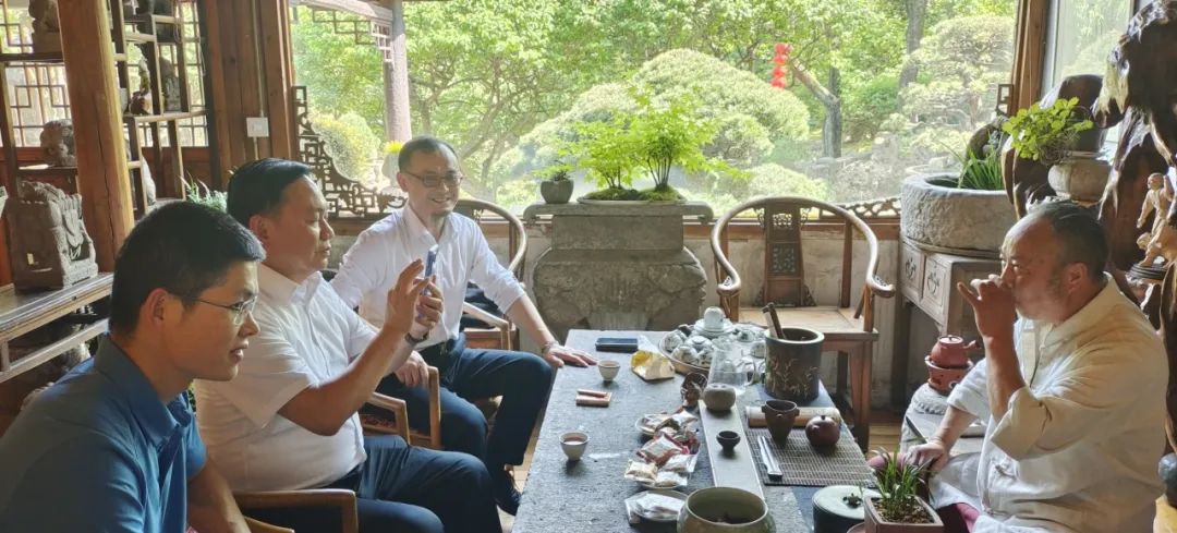 湖南省商务服务中心二级巡视员邹和阳一行到访商会和商会成员企业