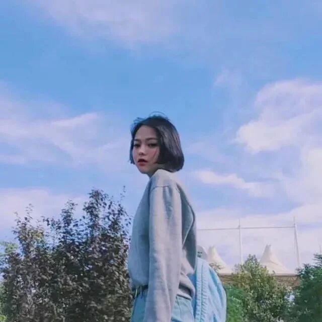 想知道男人爱不爱你，看他敢不敢在你面前这样放肆