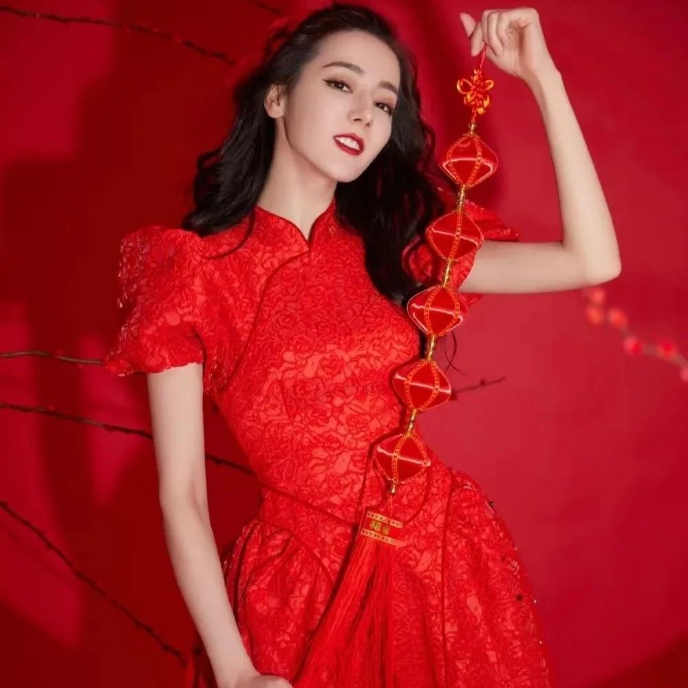 稳！新年照这样拍，朋友圈最“红”的崽就是你！