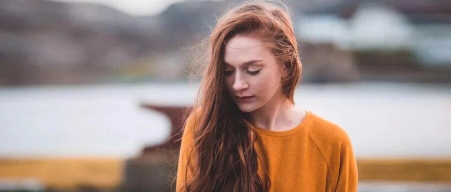 爱发朋友圈的女人最好命