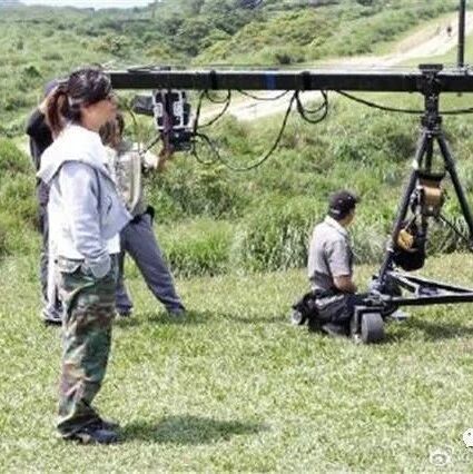 57岁著名导演杨冠玉突然去世，死因曝光：血糖过低昏倒猝死