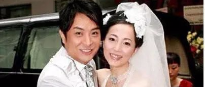 梁洛施她们拼命都挤不进的豪门，后来一个丑女悄悄做到了