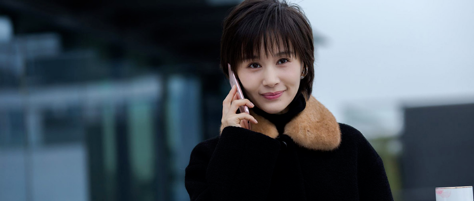 王子文儿子被曝光，原来她已经结婚生子，但依旧是个精致女孩